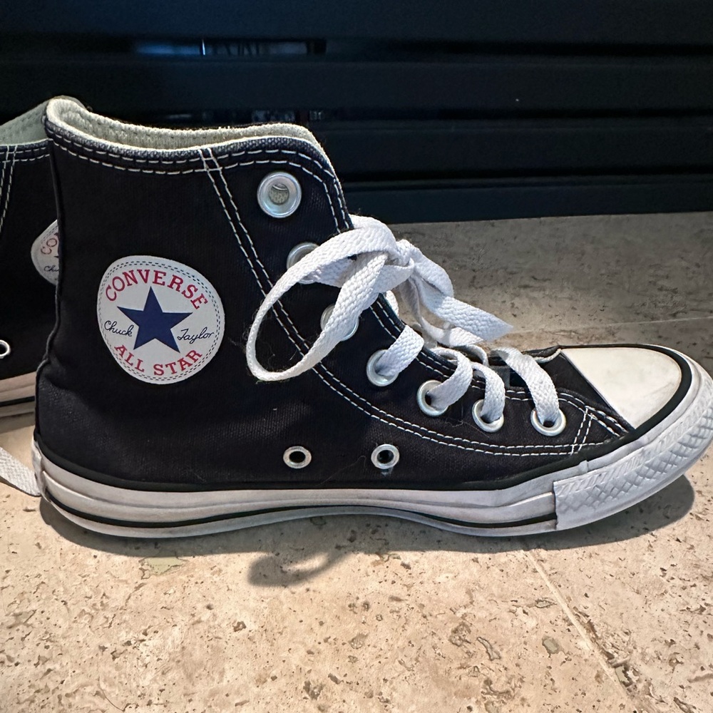 Women’s converse 5.5